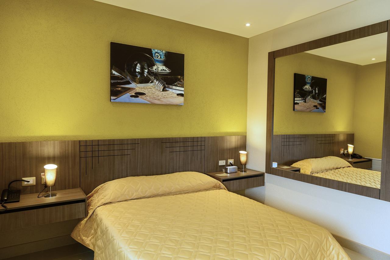 Np Hotel Y Suites Guayaquil Exterior foto